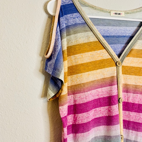 💜First Love- Rainbow Top Button & Front Tie L - Picture 9 of 11